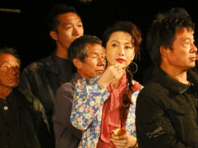 鄰村47歲女人，抖音網戀跟人跑了