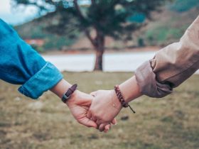 老公有外遇了不離婚怎么處理？情感專家支招！